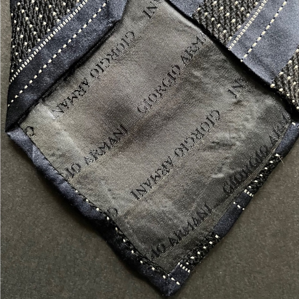 Giorgio Armani Tie - Picture 3 of 4